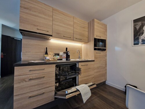 Studio Apartment 'Marianne' with Mountain View, Shared Garden and Wi-Fi