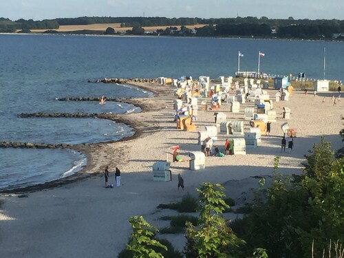 Apartment 'Strandblick' with Sea View, Balcony and Wi-Fi