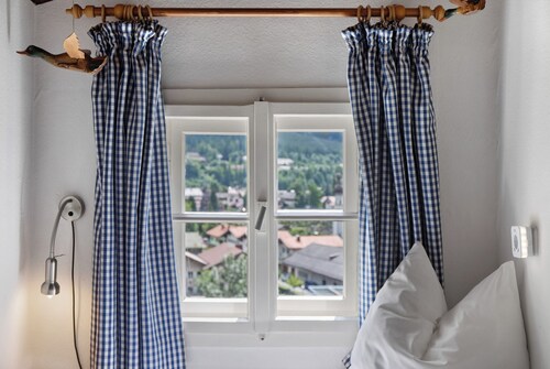 Holiday Home 'Ferienhaus Zaunkönig' with Mountain View and Private Terrace