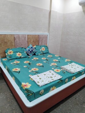 Dobbeltrom – deluxe | Wi-fi (inkludert) og sengetøy