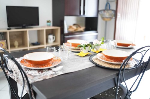 Casteldaccia center apartment.  Quiet area. 4 places.Cottage Olivuzza 
