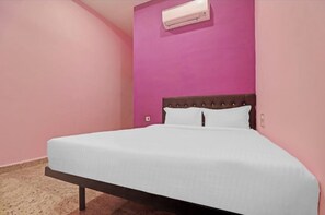 디럭스 더블룸, 시내 전망 | 방음 설비, 무료 WiFi, 침대 시트