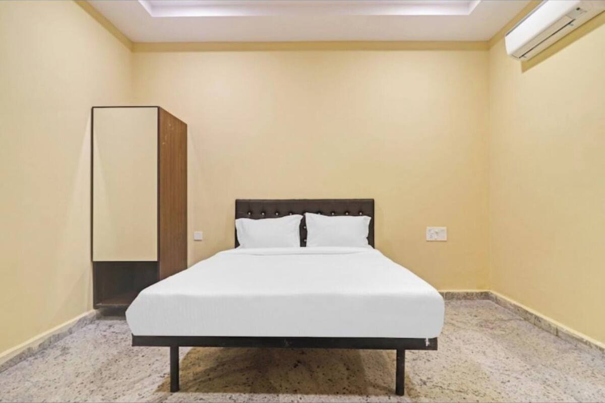 Deluxe tweepersoonskamer, meerdere slaapkamers, uitzicht op stad | Geluiddichte muren, gratis wifi, beddengoed