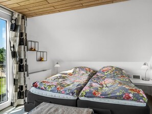 4 bedrooms, WiFi - "Isabel" - 600m from the sea by Interhome (Blokhus)