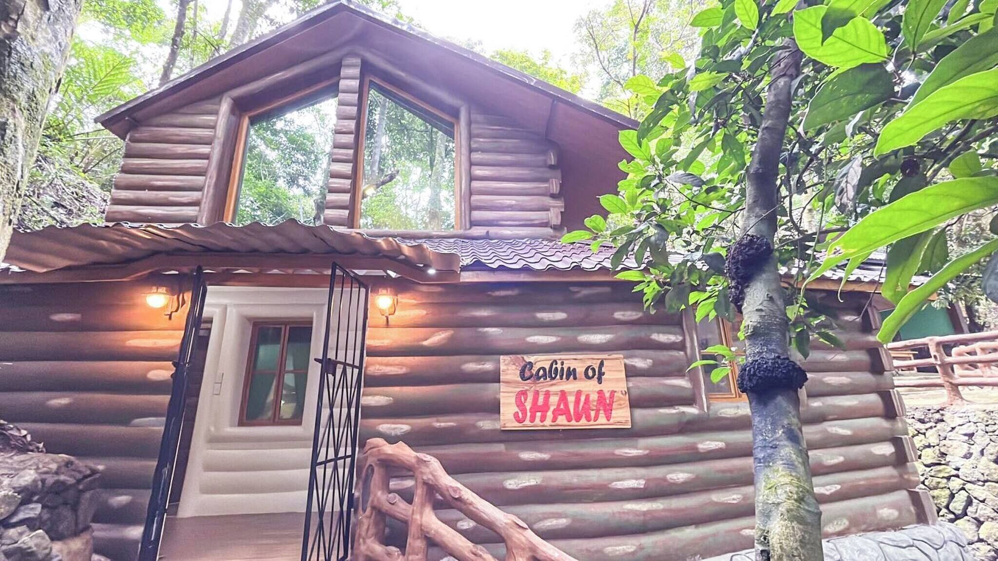 Cabin, 1 Bedroom, Smoking, Private Pool | Exterior detail