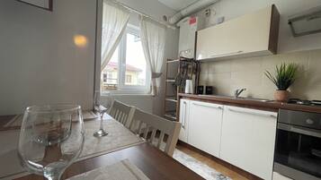 Microwave, oven, stovetop