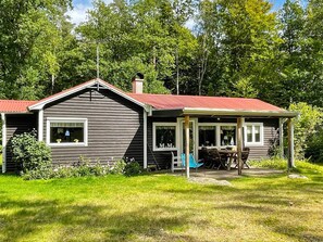 Exterior - 4 Person Holiday Home in Hastveda (Hästveda)