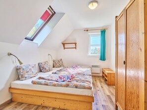 3 Schlafzimmer, Schreibtisch, Internetzugang