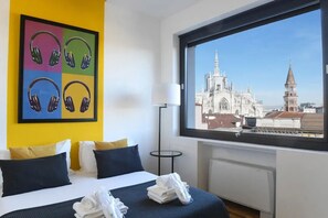 3 bedrooms, desk, iron/ironing board, travel cot - Terrace Duomo Views, welcome to Milano!  (Milano)