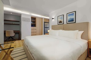 1 室のベッドルーム、デスク、WiFi、ベッドシーツ