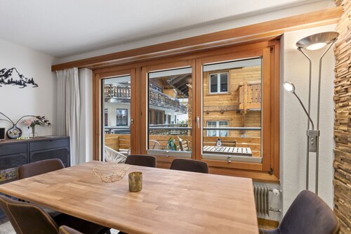 Saas-Fee center - 2 bedrooms - balcony and patio