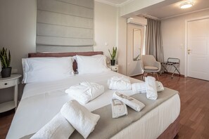 Suite (Acropolis Suite) | Premium bedding, down duvets, soundproofing, iron/ironing board - Mets Suites (Athens)