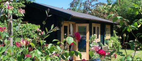 Mökki | Yksityiskohta ulkoa