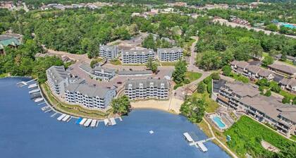 Sandy Toes at Lighthouse Cove