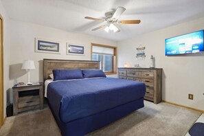 1 غرفة نوم ومكواة/لوح كي وواي فاي مجانًا وملاءات أسرّة