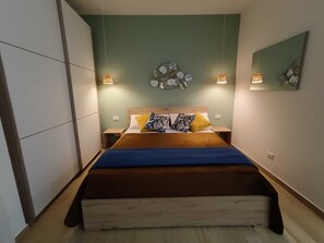 1 chambre, coffres-forts dans les chambres, bureau