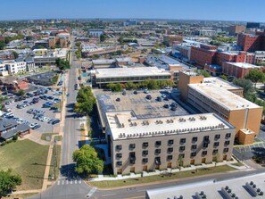 Exterior - Exclusive 1Bed New Luxury Apt (Oklahoma City)