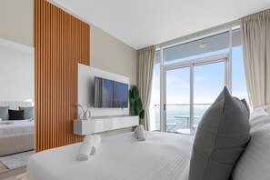 1 slaapkamer, een strijkplank/strijkijzer, reisbedje, wifi