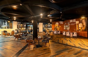 Bar (on property) - The Qualia Resort Club & Brewery (Udaipur)