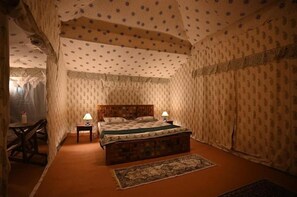 書桌、手提電腦工作空間、免費 Wi-Fi