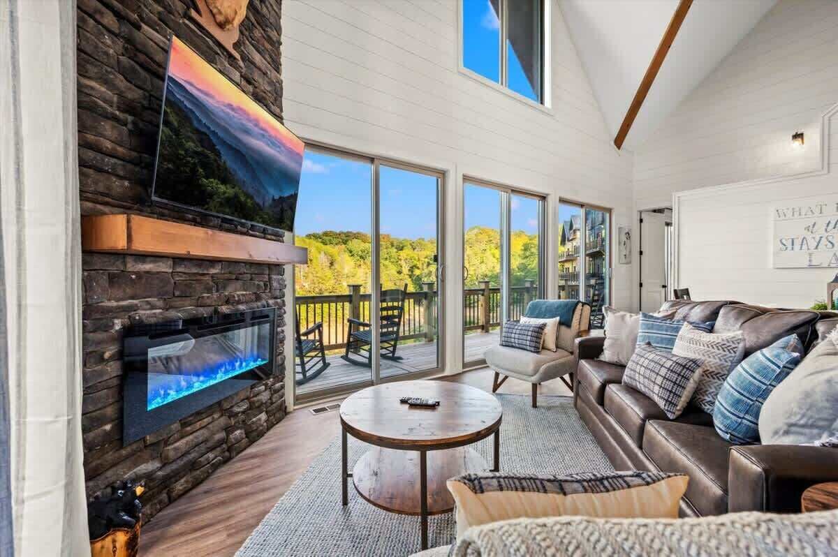 TV, fireplace, video games, offices