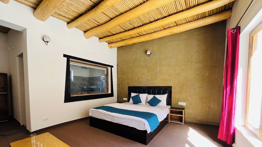 Hunder Tamarix Resort