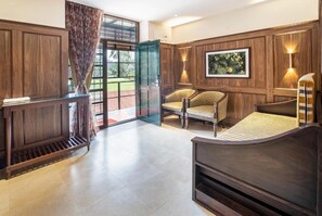 Interior - HOTEL RAINDROPS (Kodaikanal)