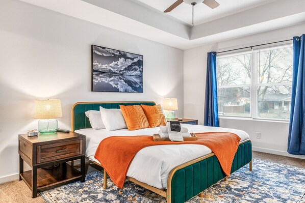 2 bedrooms, desk, iron/ironing board, free WiFi