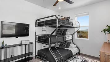 3 Schlafzimmer, Bügeleisen/Bügelbrett, Reisekinderbett, WLAN