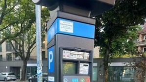 Uklassifisert bilde, 3 av 41, knapp