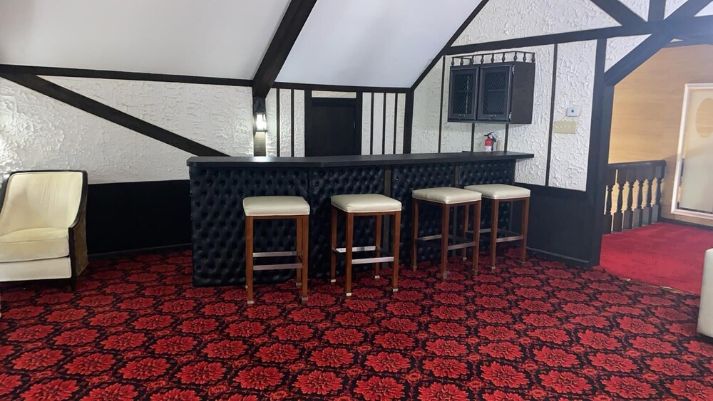 Luxurious Mansion with Pool near Germantown with Strong WiFi Memphis