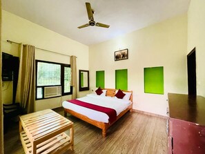 Superior Room - Karans corbett motel (Ramnagar)
