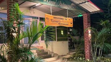Fachada del alojamiento