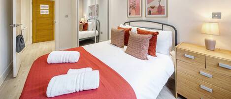 1 chambre, fer et planche Ă repasser, Wi-Fi, literie fournie
