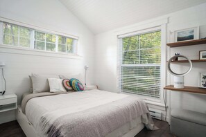 2 Schlafzimmer, Schreibtisch, WLAN, Bettwäsche