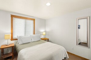 3 sovrum, strykjärn/strykbräda, gratis wi-fi och sängkläder