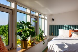 3 chambres, fer et planche à repasser, accès au Wi-Fi (inclus)