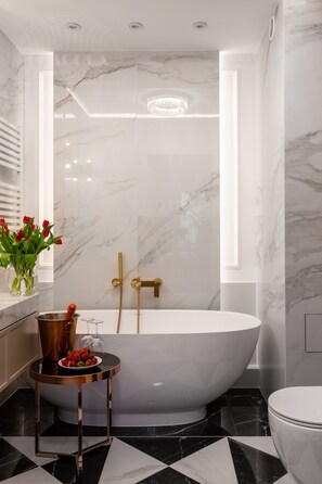 Haartrockner, Handtücher