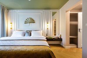 3 室のベッドルーム、デスク、アイロン / アイロン台、WiFi (無料)