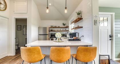 Idyllic Enumclaw Studio w/ Mount Rainier Views