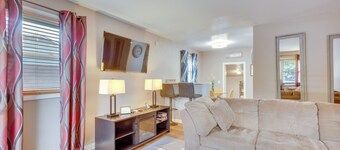 4 Mi to Dtwn: Home w/ Fenced Yard in Portsmouth!