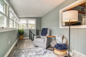 Interior - Waterfront Cape Cod Cottage on Peter's Pond (Mashpee)