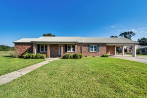 House (3 Bedrooms) | Front of property - 8 Mi to Lafayette: Dog-friendly Home w/ Large Yard (Broussard)