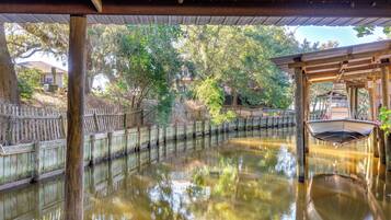 單棟房屋 (3 Bedrooms) | 內部