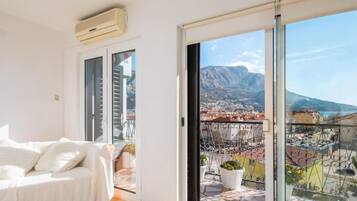 Apartment (One Bedroom Apartment with Balcony an) | 1 bedroom, free WiFi