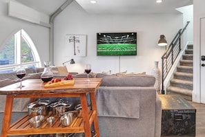 Interior - Managed by Park City Lodging - 2 Bedroom Condo in Historic District! (Park City)