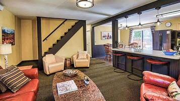 TV, fireplace, DVD player, offices