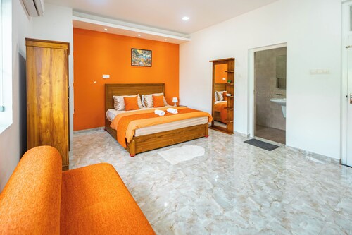 Spacious Eco House with Garden & Scenic Paddy Field View Colombo