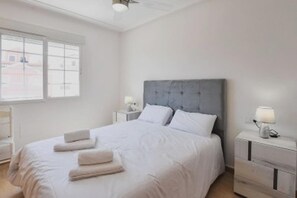 2 bedrooms, iron/ironing board, free WiFi, bed sheets
