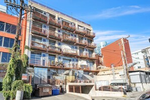 Exterior - Modern Condo With Mountain Views, Walk To Downtown 2 Bedroom Condo (Salt Lake City)